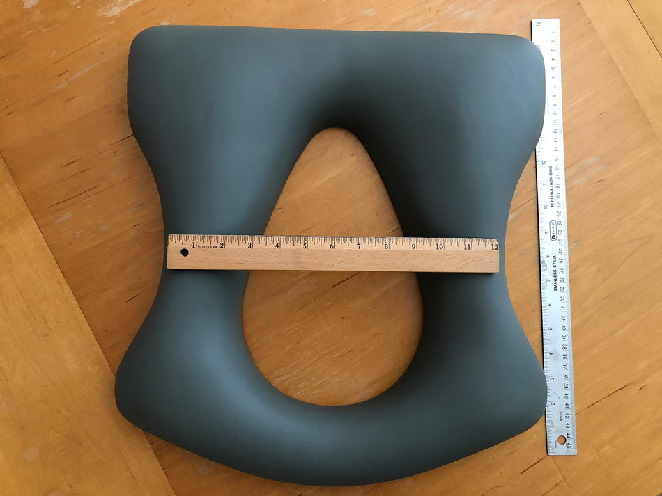 Replacement Padded Seat, Oval Cut, for the Everest & Jennings Standard Rehab Shower Commode (90835070J)